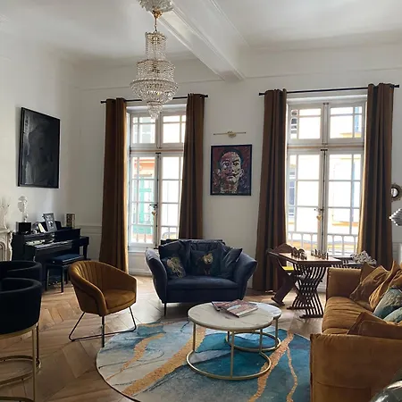 לינה וארוחת בוקר La D Olympe D Hotes Au Coeur De La Cite Historique 3*